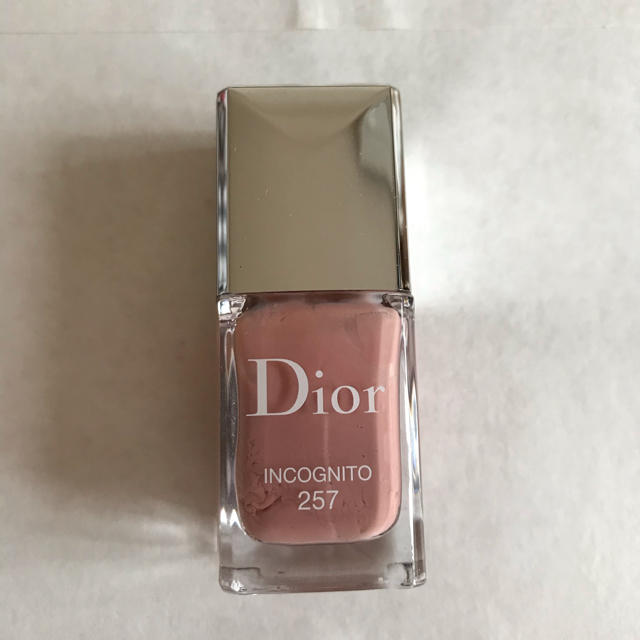 Dior(ディオール)のDior VERNIS コスメ/美容のネイル(マニキュア)の商品写真