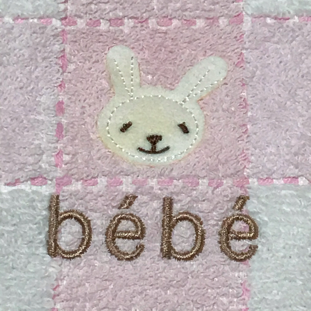 BeBe(ベベ)のBeBe フェイスタオル&ウォッシュタオル インテリア/住まい/日用品の日用品/生活雑貨/旅行(タオル/バス用品)の商品写真