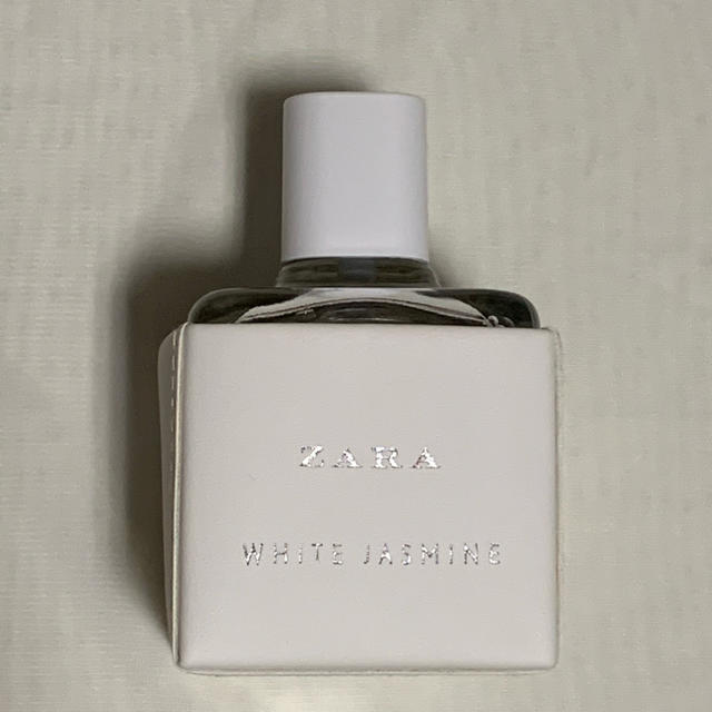 ZARA(ザラ)のZARA ホワイトジャスミン オードパルファム コスメ/美容の香水(香水(女性用))の商品写真