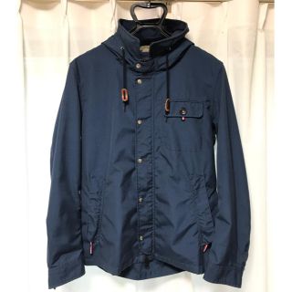 ビームス(BEAMS)のbeams heart マウンテンパーカー　(Lサイズ)(マウンテンパーカー)