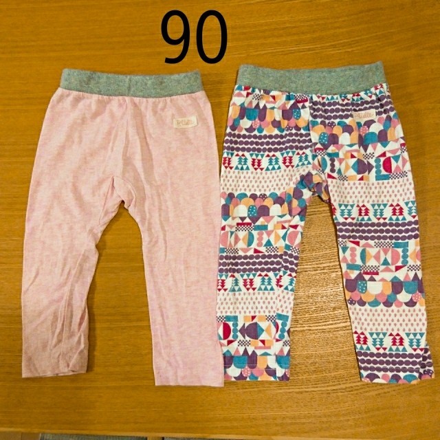 しまむら(シマムラ)のレギンスパンツ ピンク 90 しまむら キッズ/ベビー/マタニティのキッズ服女の子用(90cm~)(パンツ/スパッツ)の商品写真