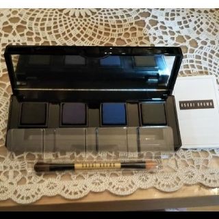 ボビイブラウン(BOBBI BROWN)の新品未使用です。
BOBBI BROWN

①DUAL ENDED EYE SH(アイシャドウ)