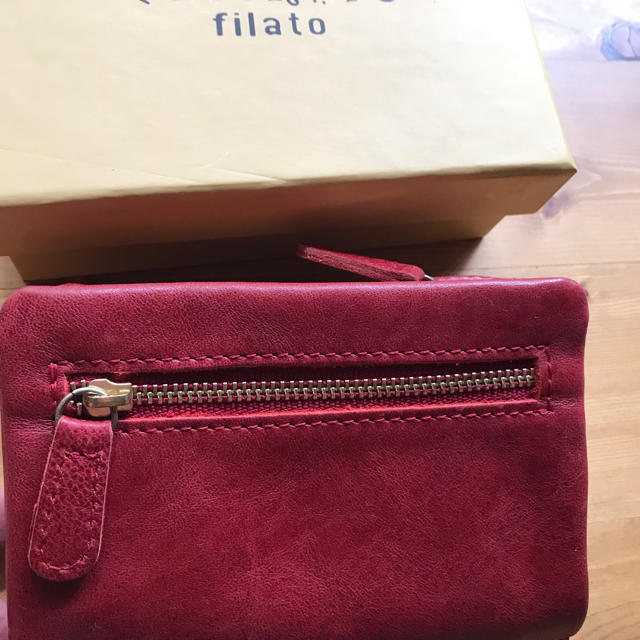 新品値下げ　zucchero filato/ズッケロフィラート カウレザー折財布 レディースのファッション小物(財布)の商品写真