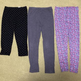 ユニクロ(UNIQLO)の【値下げ】美品！女児140【レギンス3枚セット】3シーズン使えるのでお買い得！(パンツ/スパッツ)