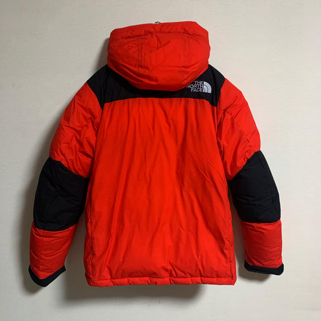 THE NORTH FACE(ザノースフェイス)のTHE NORTH FACE／バルトロ／レッド／2018年モデル／XL メンズのジャケット/アウター(ダウンジャケット)の商品写真