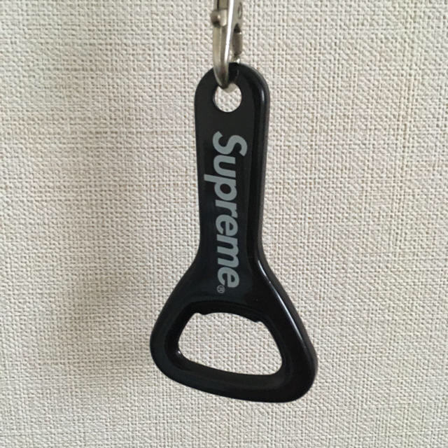 Supreme(シュプリーム)のsupreme シュプリーム  ランヤード ネックストラップ スマホ/家電/カメラのスマホアクセサリー(ネックストラップ)の商品写真