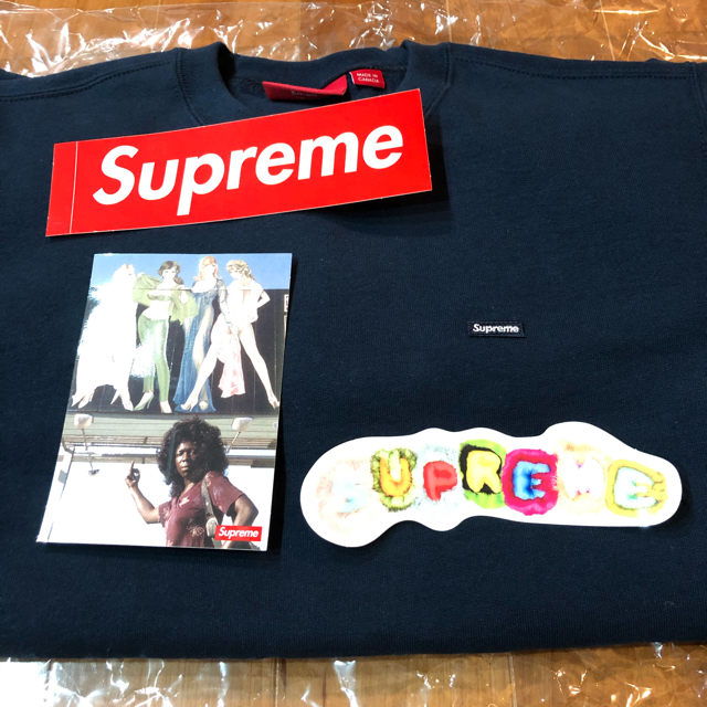 Supreme(シュプリーム)の[Supreme 19 FW WEEK8] small box crewneck メンズのトップス(スウェット)の商品写真