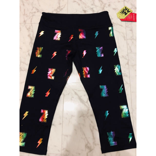 Zumba(ズンバ)のGlam Capri Leggings☆Sサイズ☆タンクトップ2点 レディースのレッグウェア(レギンス/スパッツ)の商品写真