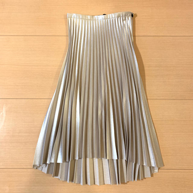 ZARA(ザラ)のプリーツスカート レディースのスカート(ひざ丈スカート)の商品写真