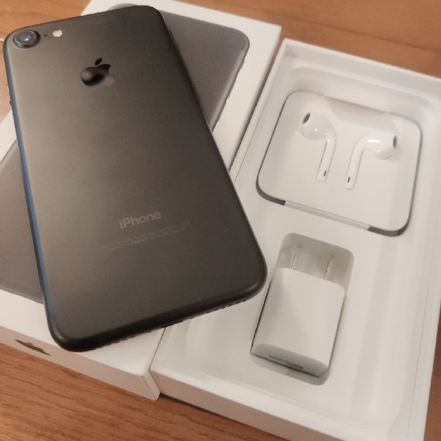 【美品】iphone7 128GB Black 黒 Simフリー