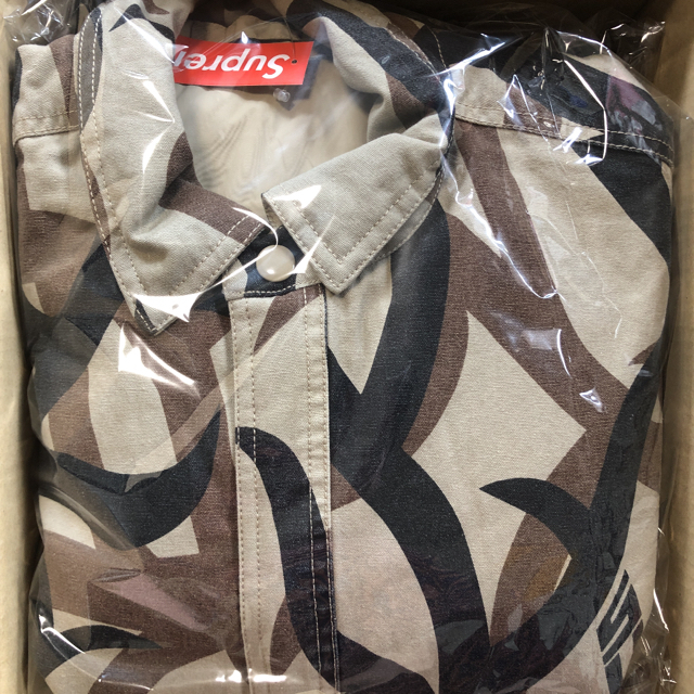 Supreme(シュプリーム)の定価以下 M reversible puffy work jacket メンズのジャケット/アウター(ブルゾン)の商品写真