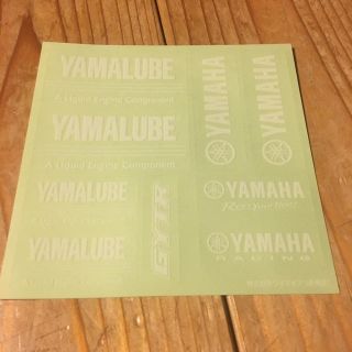 ヤマハ(ヤマハ)のYAMAHA YAMALUBE 限定 非売品 ステッカー　デカール(ステッカー)