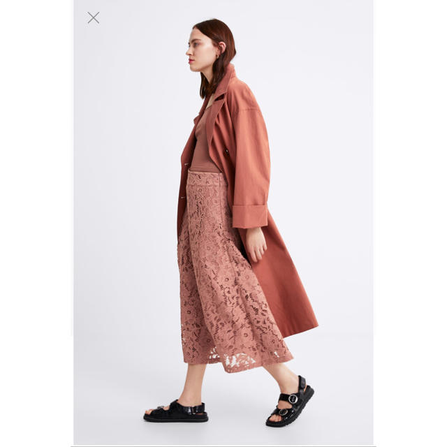 ZARA(ザラ)のＺＡＲＡ レーススカート レディースのスカート(ロングスカート)の商品写真