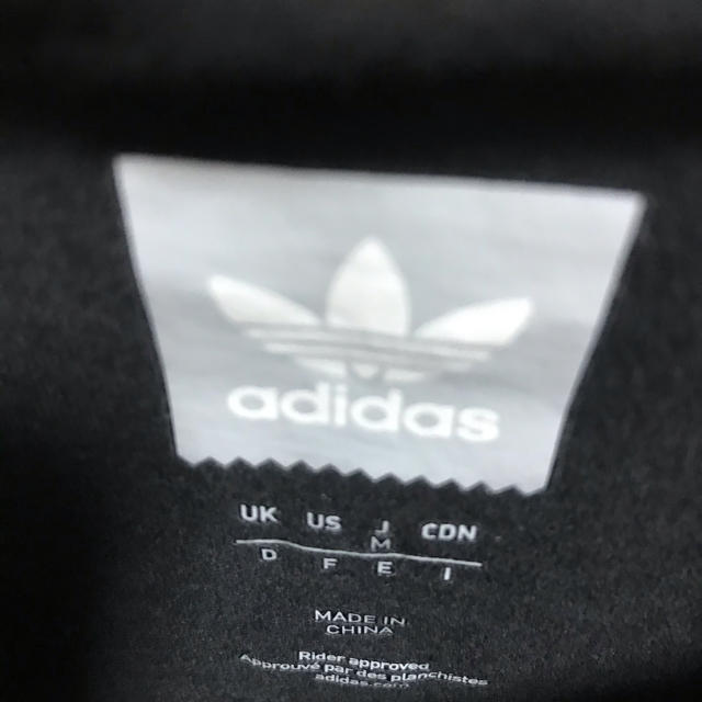 adidas(アディダス)の激安‼️アディダスオリジナルス‼️長袖Tシャツ‼️ メンズのトップス(Tシャツ/カットソー(七分/長袖))の商品写真