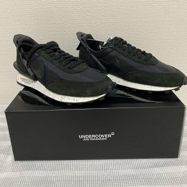 NIKE(ナイキ)のNIKE DAYBREAK UNDERCOVER BLACK SAIL メンズの靴/シューズ(スニーカー)の商品写真