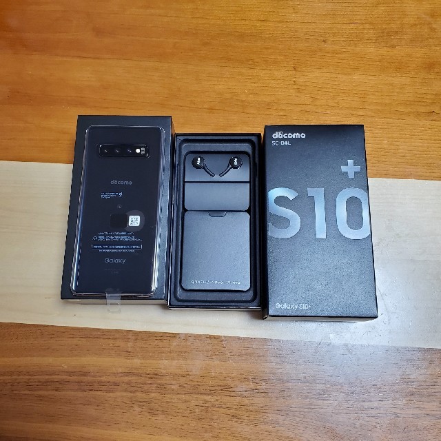 GALAXY　S10+　simフリー　未使用