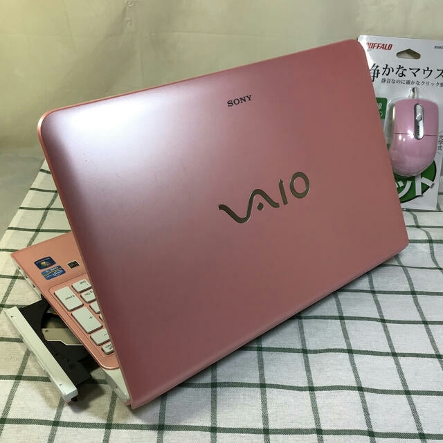 SONY(ソニー)のVAIO ピンク windows10 core i3 office2016 スマホ/家電/カメラのPC/タブレット(ノートPC)の商品写真