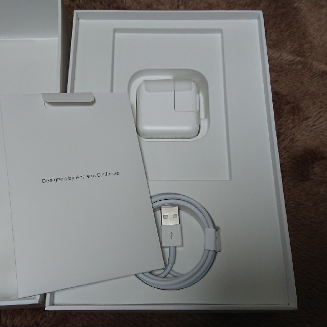 iPad(アイパッド)のまなかさん専用 iPad mini5 64gb Gold スマホ/家電/カメラのPC/タブレット(タブレット)の商品写真