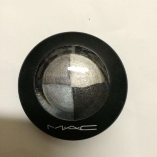 マック(MAC)の24時までセール！MAC アイシャドウ(アイシャドウ)