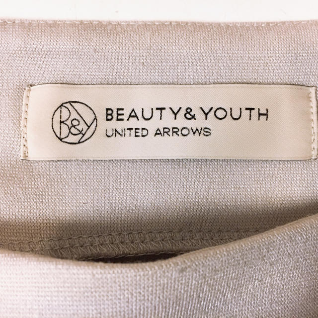 BEAUTY&YOUTH UNITED ARROWS(ビューティアンドユースユナイテッドアローズ)のBEAUTY＆YOUTH カットソー 下レース付き レディースのトップス(カットソー(長袖/七分))の商品写真