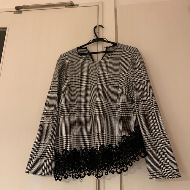 ZARA(ザラ)のZARA  千鳥柄トップス レディースのトップス(シャツ/ブラウス(長袖/七分))の商品写真