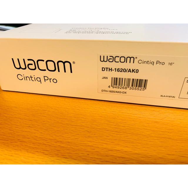 新品未使用 Wacom Cintiq Pro 16 (DTH-1620/AK0)