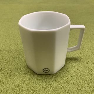 スターバックスコーヒー(Starbucks Coffee)のSTARBUCKS×FRAGMENT マグカップ (グラス/カップ)