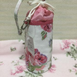 ローラアシュレイ(LAURA ASHLEY)のボトルホルダー クチュールローズ/シクラメン 新品 未使用(ポーチ)