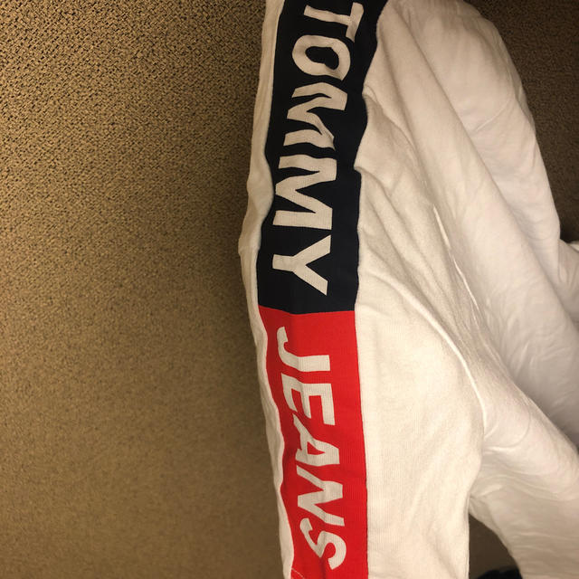 TOMMY(トミー)のトミージーンズ　Tシャツ レディースのトップス(Tシャツ(半袖/袖なし))の商品写真