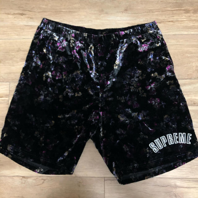 supreme floral velour short