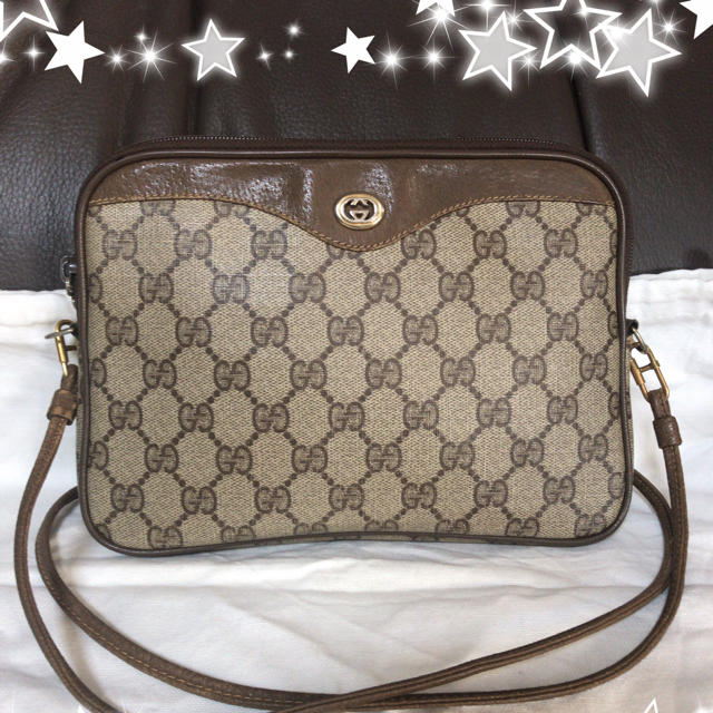 Gucci(グッチ)の【本日最終】★OLD GUCCI★斜め掛けショルダーバッグ★used良品 メンズのバッグ(ショルダーバッグ)の商品写真