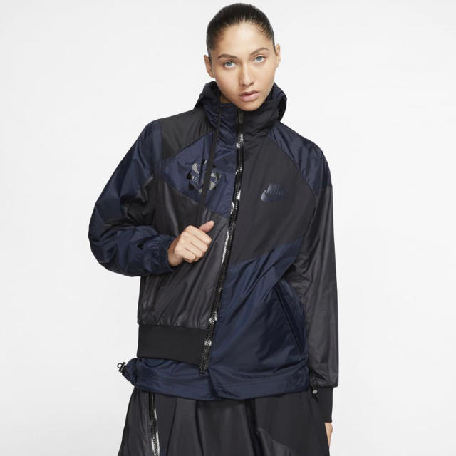 nike sacai hooded anorak