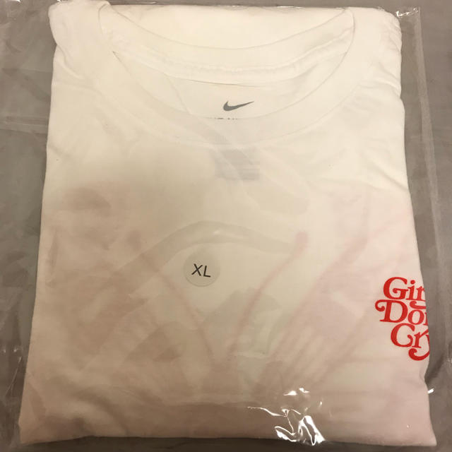 NIKE SB × Girls Dont Cry  Tシャツ　XL  美品