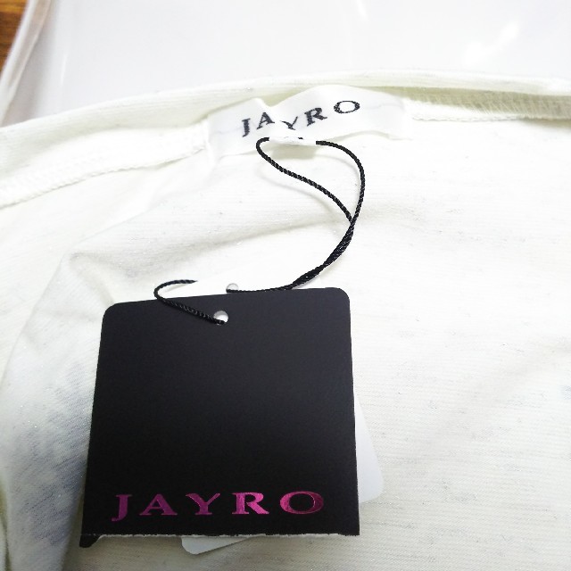 JAYRO(ジャイロ)の新品、タグつき、未使用！JAYRO(ジャイロ)の長袖Tシャツ、ロングTシャツ レディースのトップス(Tシャツ(長袖/七分))の商品写真