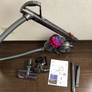 ダイソン(Dyson)のダイソン dysonDC63 ピンク 付属品説明書あり(掃除機)