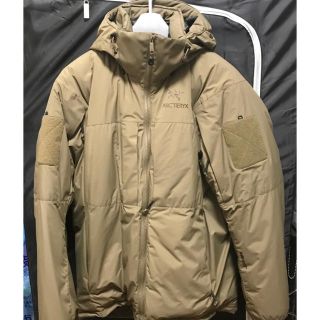 アークテリクス(ARC'TERYX)のアークテリクスリーフ cold WX SV ダウンジャケット(ダウンジャケット)