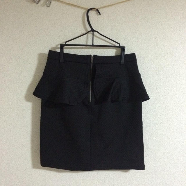 GU(ジーユー)のペプラムスカート レディースのスカート(ミニスカート)の商品写真