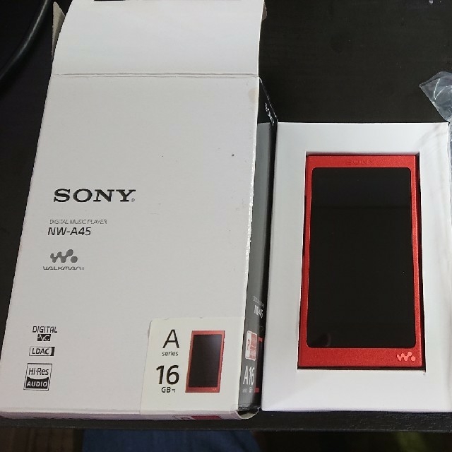SONY(ソニー)のSony NW-A45 16GBモデル 128GB microSDカード付属 スマホ/家電/カメラのオーディオ機器(ポータブルプレーヤー)の商品写真