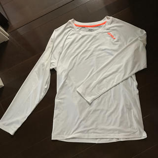 ツータイムズユー(2XU)のランニングシャツ(Tシャツ/カットソー(七分/長袖))