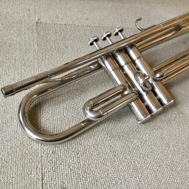 ヤマハ(ヤマハ)のトランペット YAMAHA YTR-135 楽器の管楽器(トランペット)の商品写真