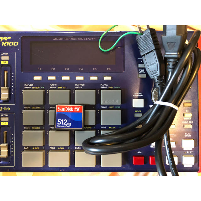 AKAI MPC1000 JJOS ブルー画面 ファットパッド フルメモリ  楽器のDJ機器(その他)の商品写真
