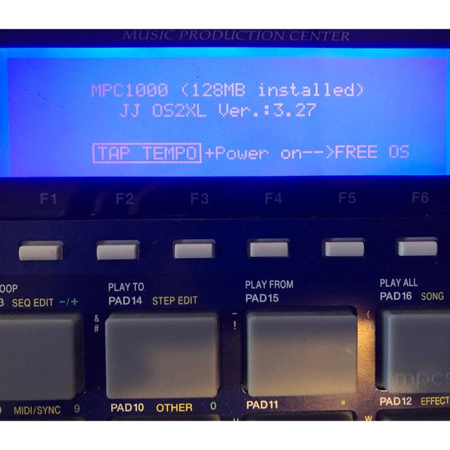 AKAI MPC1000 JJOS ブルー画面 ファットパッド フルメモリ  楽器のDJ機器(その他)の商品写真