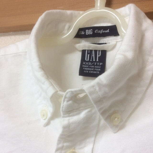 GAP(ギャップ)のシャツ GAP  xxs キッズ/ベビー/マタニティのキッズ服男の子用(90cm~)(Tシャツ/カットソー)の商品写真