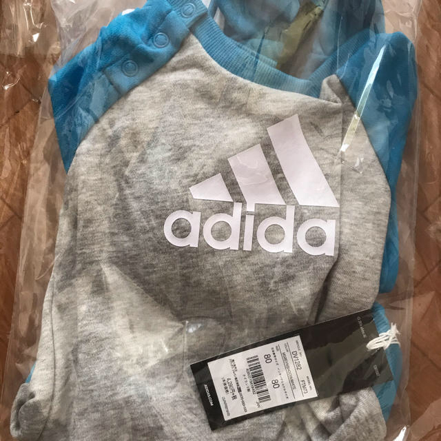 adidas(アディダス)の専用です♫ キッズ/ベビー/マタニティのベビー服(~85cm)(その他)の商品写真