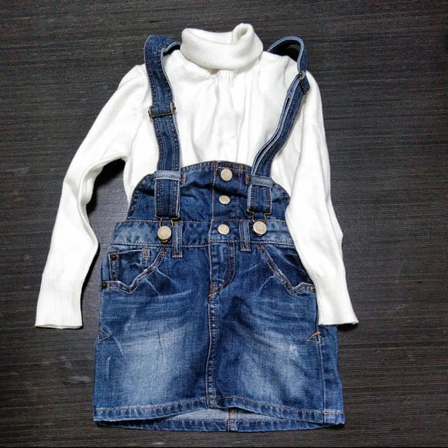 ZARA KIDS(ザラキッズ)のジャンパースカート とニットのセット　ZARA　女の子　110サイズ キッズ/ベビー/マタニティのキッズ服女の子用(90cm~)(ニット)の商品写真