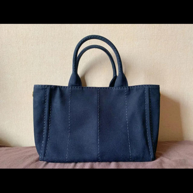 PRADA(プラダ)の★9万円 美品★ プラダ PRADA MILANO バッグ ハンドバッグ レディースのバッグ(ハンドバッグ)の商品写真