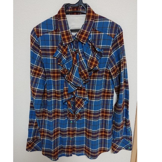 Lois CRAYON(ロイスクレヨン)のロイスクレヨン フリル綿シャツ レディースのトップス(シャツ/ブラウス(長袖/七分))の商品写真