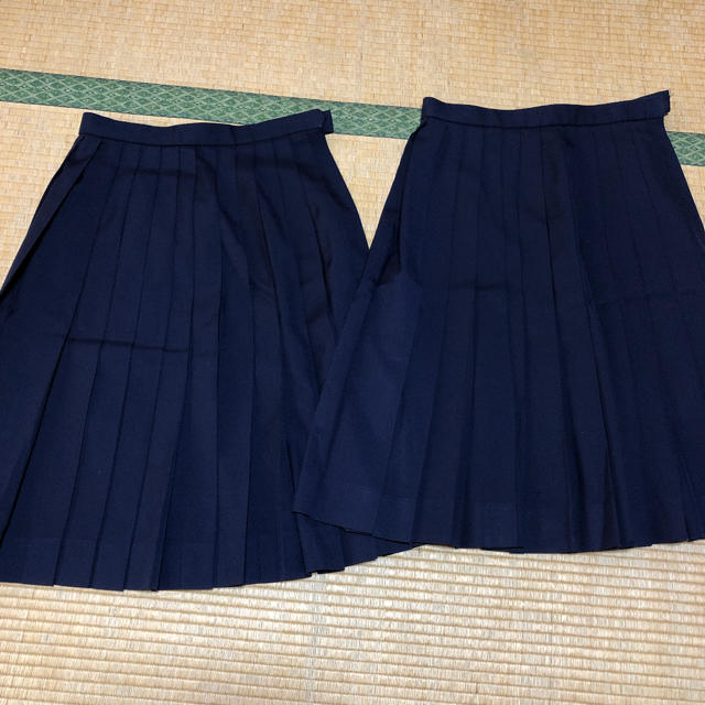 専用　プリーツスカート 制服 夏用 冬用 計4枚 レディースのスカート(ひざ丈スカート)の商品写真