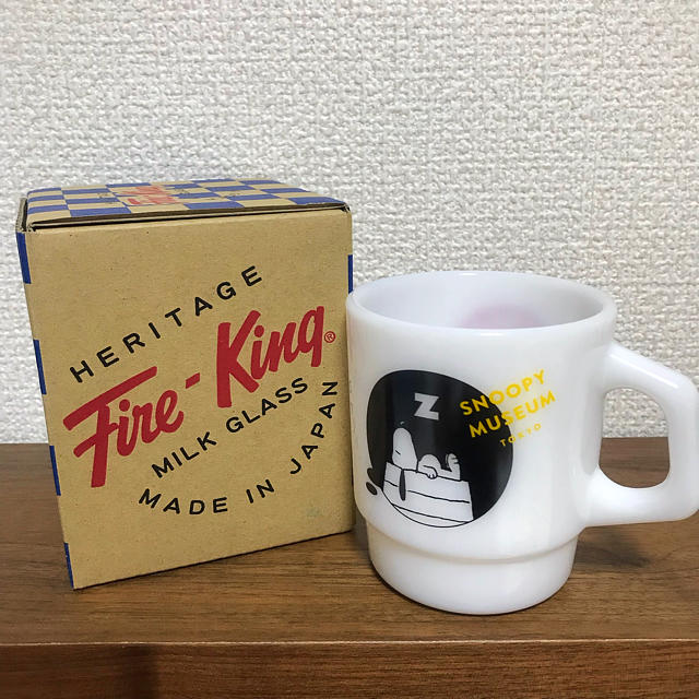 Fire King 新品 スヌーピー ミュージアム ファイヤーキング ミルクグラス マグカップの通販 By みも S Shop ファイヤーキング ならラクマ