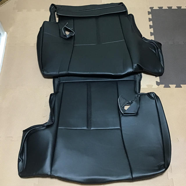 満月様専用【新品・未使用】ヴェルファイア PVCレザー 防水シートカバー 自動車/バイクの自動車(車内アクセサリ)の商品写真